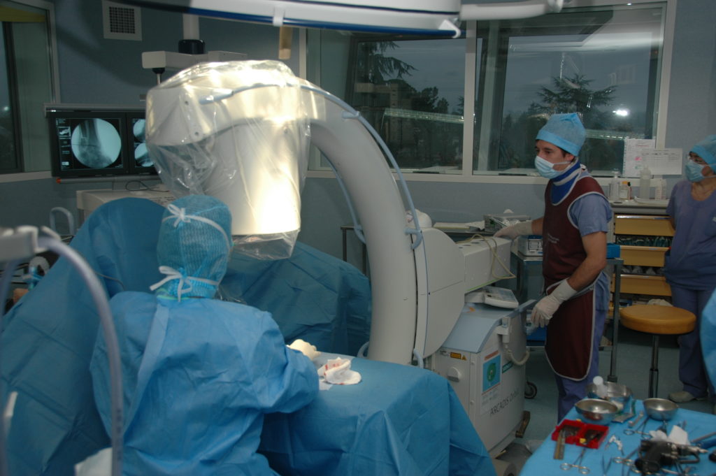 Radioprotection du patient au bloc opératoire chirurgiens Docteur